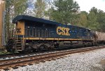 CSX 893 pushes midtrain